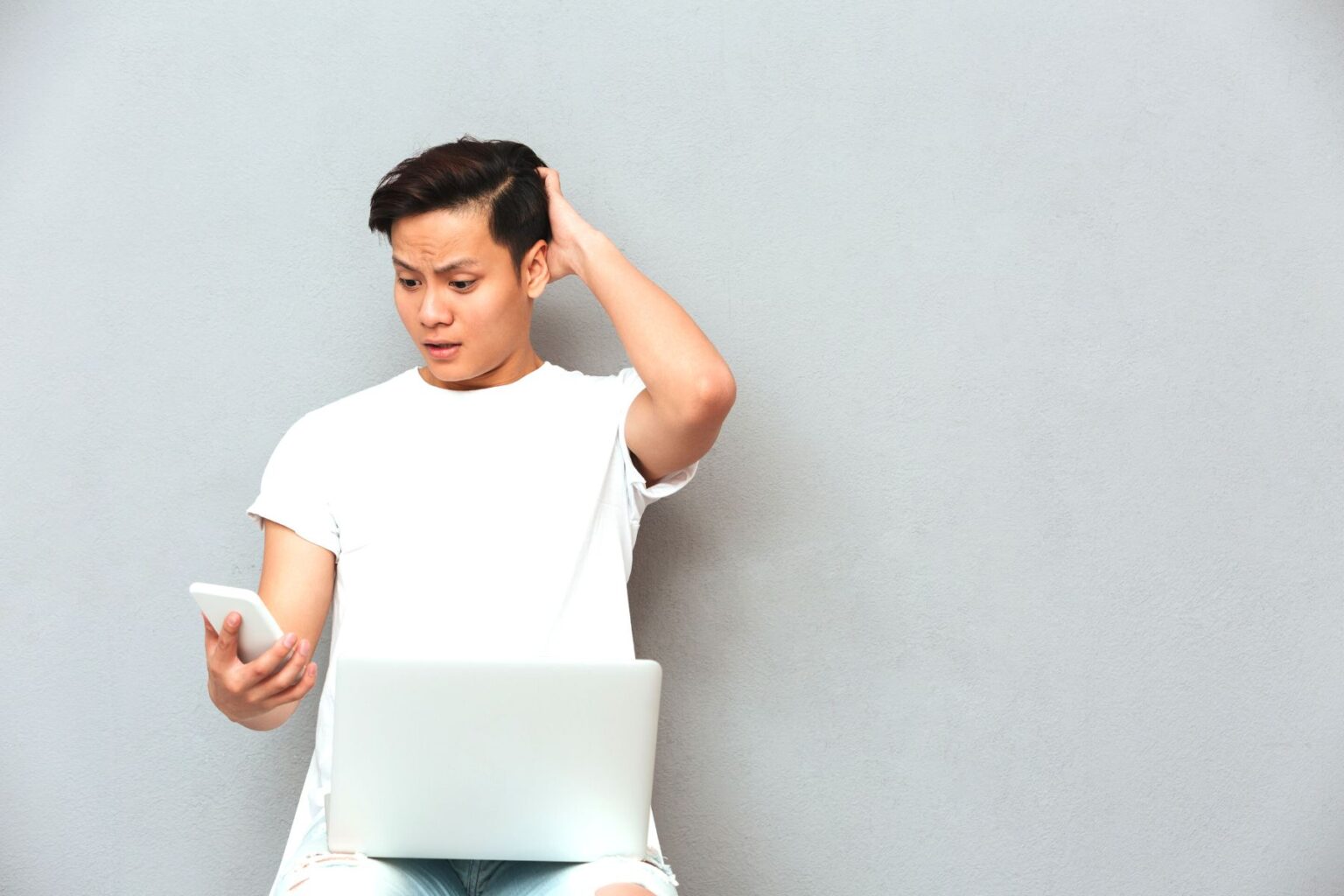 5 Kesalahan Umum dalam Berkomunikasi - Playbook